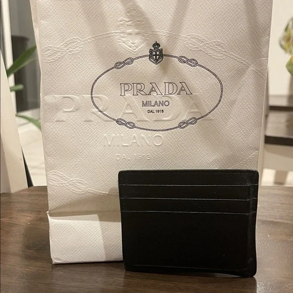 Prada Black Saffiano Leather Card Holder with Gold Logo Accent - Picture 3 of 3